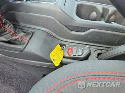 Zdjęcie 10 z 13 samochodu: 2023 JEEP WRANGLER RUBICON VIN:1C4HJXCG7PW614195 - miniatura