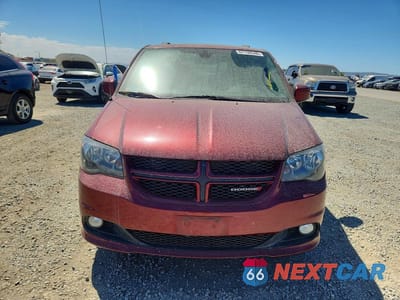 Piąte zdjęcie samochodu w środku: 2018 DODGE GRAND CARAVAN GT VIN:2C4RDGEG6JR335653 - miniatura