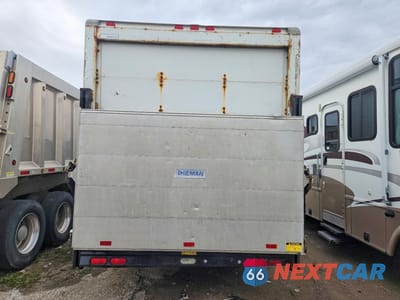 Zdjęcie 6 z 12 samochodu: 2004 ISUZU NPR HD BOX TRUCK VIN:4KLB4B1U64J802658 - miniatura