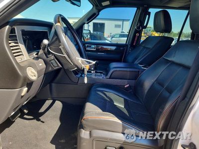 Zdjęcie 7 z 13 samochodu: 2009 LINCOLN NAVIGATOR VIN:5LMFU285X9LJ01545 - miniatura