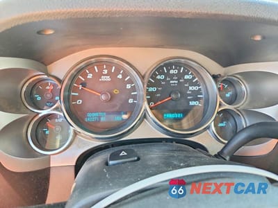 Zdjęcie 9 z 12 samochodu: 2010 CHEVROLET SILVERADO K1500 LT VIN:3GCRKSEAXAG193317 - miniatura