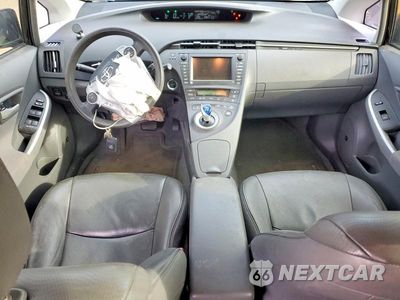 Zdjęcie 8 z 12 samochodu: 2011 TOYOTA PRIUS THREE VIN:JTDKN3DU5B5299323 - miniatura