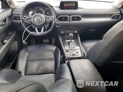 Zdjęcie 8 z 12 samochodu: 2020 MAZDA CX-5 TOURING VIN:JM3KFACM2L0794510 - miniatura