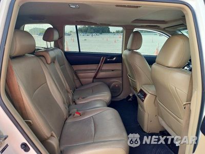 Zdjęcie 10 z 12 samochodu: 2013 TOYOTA HIGHLANDER LIMITED VIN:5TDYK3EH9DS138541 - miniatura