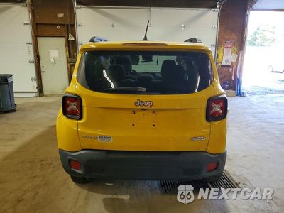Zdjęcie 6 z 14 samochodu: 2015 JEEP RENEGADE LATITUDE VIN:ZACCJBBT6FPC24700 - miniatura