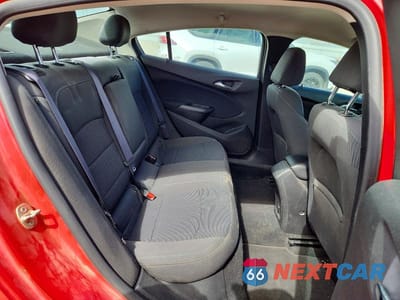 Zdjęcie 10 z 13 samochodu: 2017 CHEVROLET CRUZE LT VIN:1G1BE5SM9H7115764 - miniatura