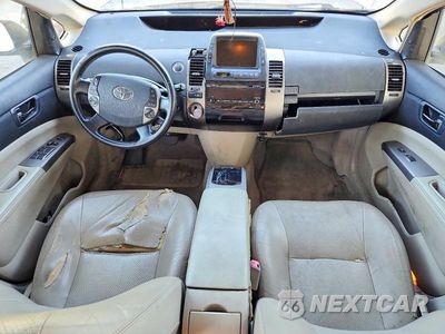 Zdjęcie 8 z 12 samochodu: 2007 TOYOTA PRIUS TOURING VIN:JTDKB20U273271457 - miniatura