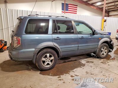 Trzecie zdjęcie samochodu z tyłu: 2006 HONDA PILOT EX VIN:2HKYF18526H512636 - miniatura