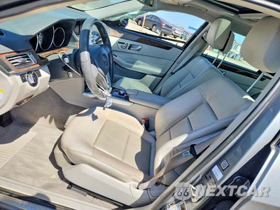 Zdjęcie 7 z 12 samochodu: 2014 MERCEDES-BENZ E 350 VIN:WDDHF5KB3EA870135 - miniatura