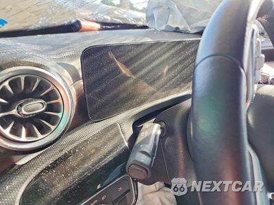 Zdjęcie 9 z 12 samochodu: 2022 MERCEDES-BENZ CLA 250 VIN:W1K5J4GB3NN311679 - miniatura