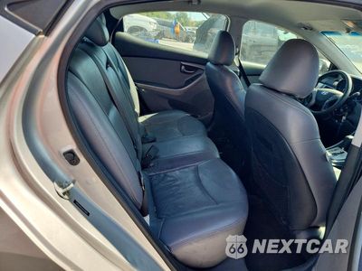 Zdjęcie 10 z 12 samochodu: 2013 HYUNDAI ELANTRA GLS VIN:5NPDH4AE2DH356048 - miniatura