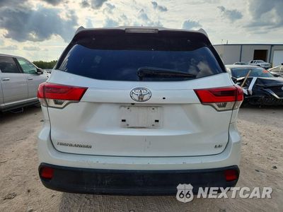 Zdjęcie 6 z 13 samochodu: 2018 TOYOTA HIGHLANDER LE PLUS VIN:5TDZZRFH7JS276737 - miniatura