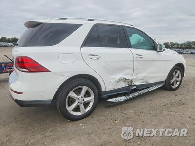 Trzecie zdjęcie samochodu z tyłu: 2016 MERCEDES-BENZ GLE 350 4MATIC VIN:4JGDA5HB3GA689095 - miniatura