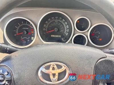 Zdjęcie 8 z 10 samochodu: 2010 TOYOTA TUNDRA DOUBLE CAB SR5 VIN:5TFUY5F10AX156877 - miniatura