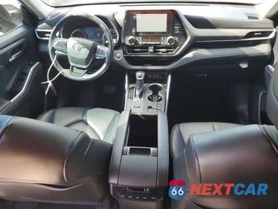 Zdjęcie 8 z 13 samochodu: 2024 TOYOTA HIGHLANDER XLE VIN:5TDKDRAH2RS548064 - miniatura