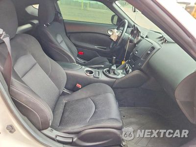 Zdjęcie 10 z 12 samochodu: 2016 NISSAN 370Z SPORT VIN:JN1AZ4EH5GM936041 - miniatura