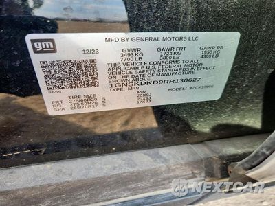 Zdjęcie 13 z 13 samochodu: 2024 CHEVROLET SUBURBAN K1500 Z71 VIN:1GNSKDKD9RR130627 - miniatura