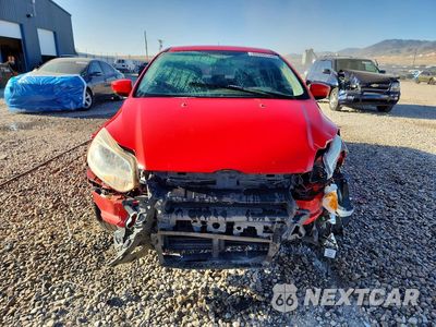 Piąte zdjęcie samochodu w środku: 2012 FORD FOCUS SE VIN:1FAHP3F24CL227855 - miniatura