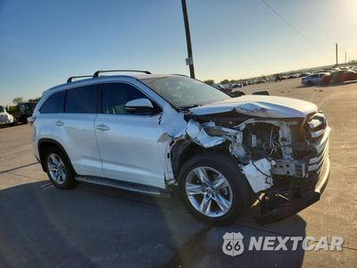 Czwarte zdjęcie samochodu z boku: 2016 TOYOTA HIGHLANDER LIMITED VIN:5TDYKRFH0GS135503 - miniatura
