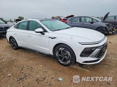 Czwarte zdjęcie samochodu z boku: 2024 HYUNDAI SONATA SEL VIN:KMHL14JAXRA413796 - miniatura
