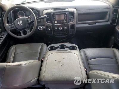 Zdjęcie 8 z 12 samochodu: 2016 RAM 2500 ST VIN:3C6TR5CT6GG347402 - miniatura