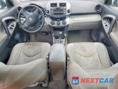 Zdjęcie 8 z 13 samochodu: 2011 TOYOTA RAV4 BASE VIN:2T3ZF4DV3BW104886 - miniatura