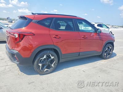 Trzecie zdjęcie samochodu z tyłu: 2025 KIA SELTOS S VIN:KNDEU2AAXS7818777 - miniatura