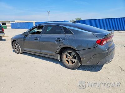 Drugie zdjęcie samochodu z przodu: 2021 KIA K5 LXS VIN:5XXG14J28MG002151 - miniatura