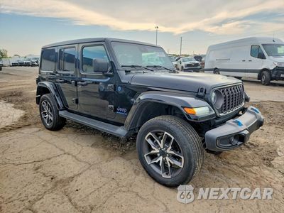 Czwarte zdjęcie samochodu z boku: 2024 JEEP WRANGLER 4XE VIN:1C4RJXN69RW215235 - miniatura