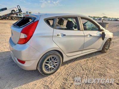 Trzecie zdjęcie samochodu z tyłu: 2017 HYUNDAI ACCENT SE VIN:KMHCT5AE2HU320206 - miniatura