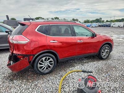 Trzecie zdjęcie samochodu z tyłu: 2015 NISSAN ROGUE SL VIN:5N1AT2MV2FC885155 - miniatura