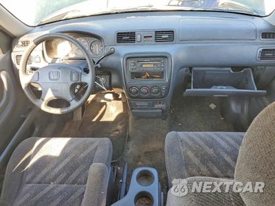 Zdjęcie 8 z 12 samochodu: 1999 HONDA CR-V EX VIN:JHLRD1863XC047366 - miniatura