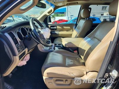 Zdjęcie 7 z 13 samochodu: 2012 TOYOTA SEQUOIA LIMITED VIN:5TDKY5G19CS039037 - miniatura