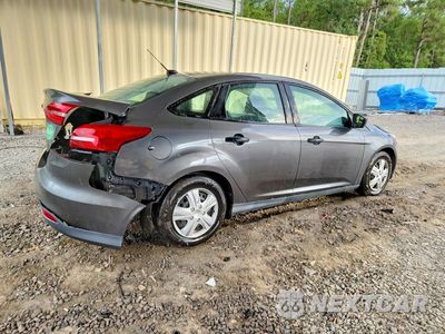 Trzecie zdjęcie samochodu z tyłu: 2018 FORD FOCUS S VIN:1FADP3E21JL307532 - miniatura