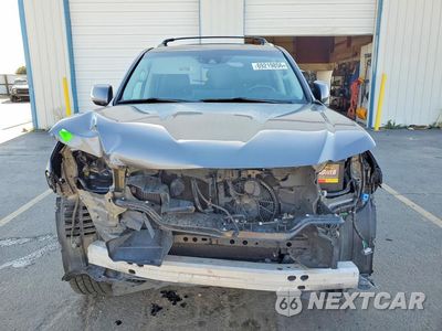 Piąte zdjęcie samochodu w środku: 2017 LEXUS LX 570 VIN:JTJHY7AX0H4235211 - miniatura