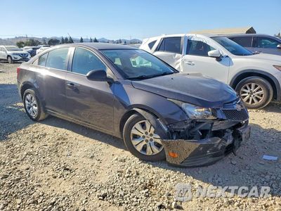 Czwarte zdjęcie samochodu z boku: 2014 CHEVROLET CRUZE LS VIN:1G1PA5SGXE7306522 - miniatura