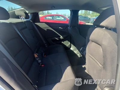 Zdjęcie 10 z 13 samochodu: 2024 CHEVROLET MALIBU LT VIN:1G1ZD5ST2RF197613 - miniatura