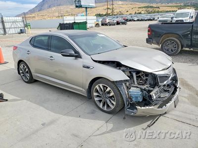 Czwarte zdjęcie samochodu z boku: 2015 KIA OPTIMA SX VIN:5XXGR4A64FG399727 - miniatura