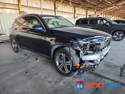Czwarte zdjęcie samochodu z boku: 2019 MERCEDES-BENZ GLC 300 VIN:WDC0G4JB5KV178425 - miniatura