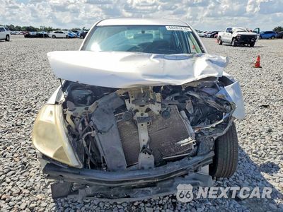 Piąte zdjęcie samochodu w środku: 2007 NISSAN VERSA 1.8 S VIN:3N1BC13E87L389399 - miniatura