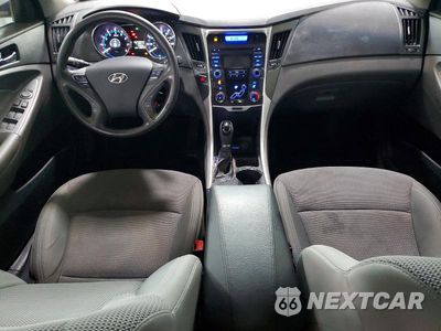 Zdjęcie 8 z 13 samochodu: 2013 HYUNDAI SONATA GLS VIN:5NPEB4AC7DH700266 - miniatura