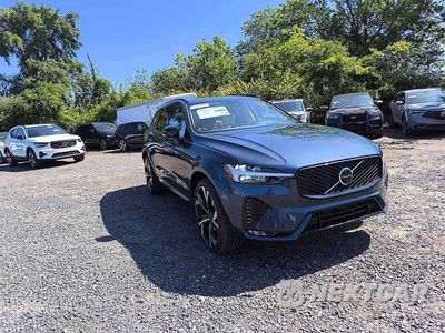 Trzecie zdjęcie samochodu z tyłu: 2026 VOLVO XC60 ULTRA VIN:YV4M12RM0T1493092 - miniatura