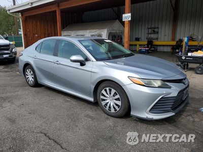 Czwarte zdjęcie samochodu z boku: 2023 TOYOTA CAMRY LE VIN:4T1C31AK8PU057801 - miniatura