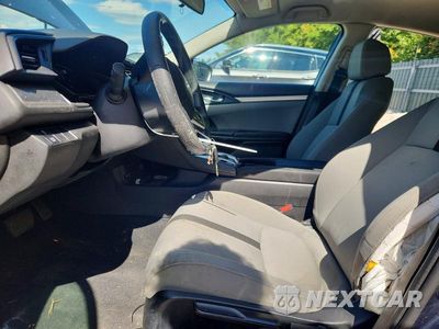 Zdjęcie 7 z 12 samochodu: 2018 HONDA CIVIC LX VIN:19XFC2F52JE005791 - miniatura