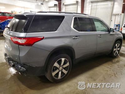 Trzecie zdjęcie samochodu z tyłu: 2021 CHEVROLET TRAVERSE LT VIN:1GNEVHKW6MJ103762 - miniatura
