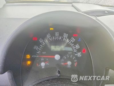 Zdjęcie 9 z 12 samochodu: 2000 VOLKSWAGEN NEW BEETLE GLX VIN:3VWDD21C9YM468485 - miniatura