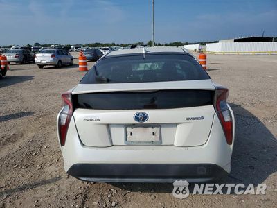 Zdjęcie 6 z 12 samochodu: 2016 TOYOTA PRIUS TWO VIN:JTDKBRFU6G3507625 - miniatura