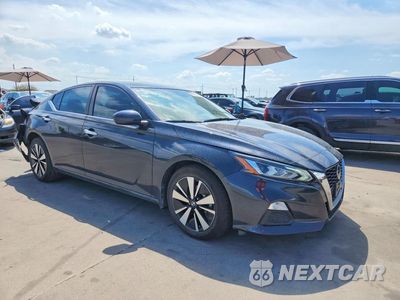 Czwarte zdjęcie samochodu z boku: 2022 NISSAN ALTIMA SV VIN:1N4BL4DV0NN377912 - miniatura