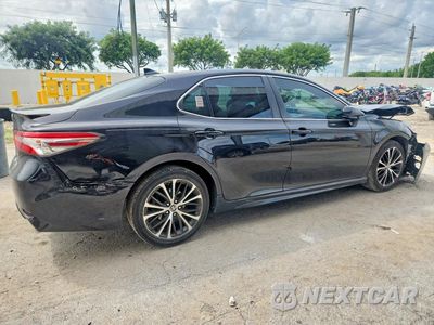 Trzecie zdjęcie samochodu z tyłu: 2020 TOYOTA CAMRY SE VIN:4T1G11AK3LU510319 - miniatura
