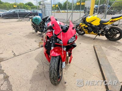 Drugie zdjęcie samochodu z przodu: 2004 HONDA CBR600 RR VIN:JH2PC370X4M105406 - miniatura